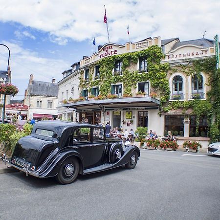 Logis Hotel De France La Chartre-sur-le-Loir Buitenkant foto
